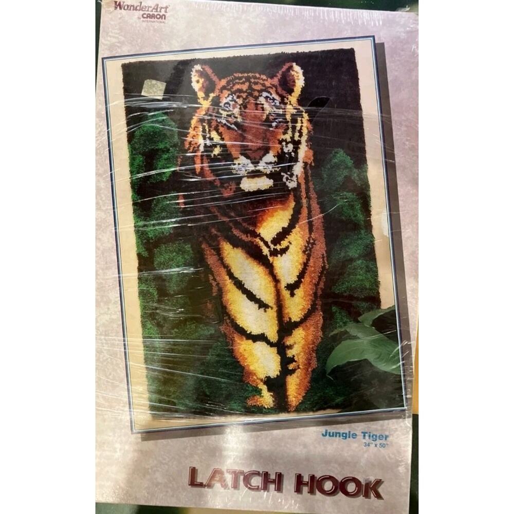 WonderArt Caron Jungle Tiger - Latch Hook Crochet Kit 34" x 50" Sealed New